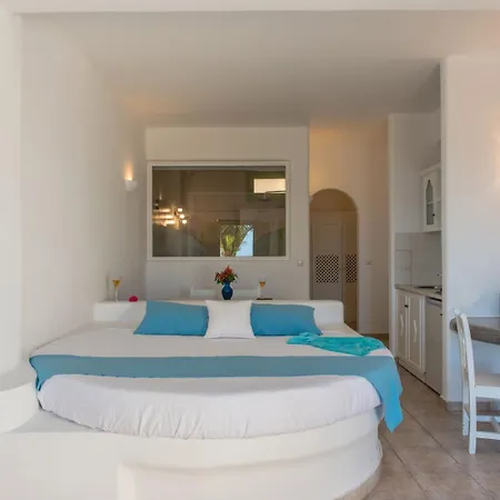 Aelia By Eltheon Hotel Imerovigli (Santorini)