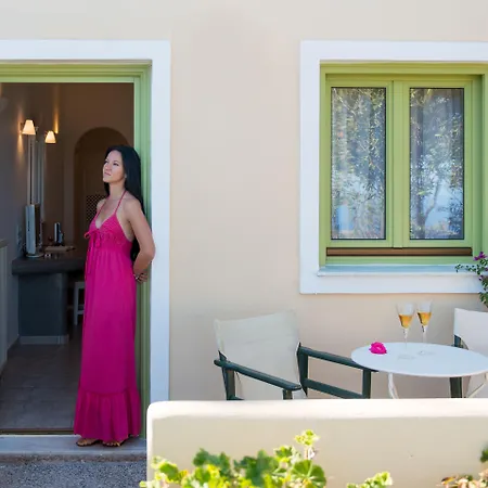 Aelia By Eltheon Отель *