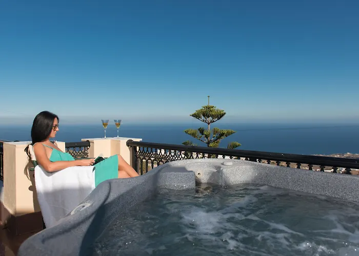 Aelia By Eltheon ホテル